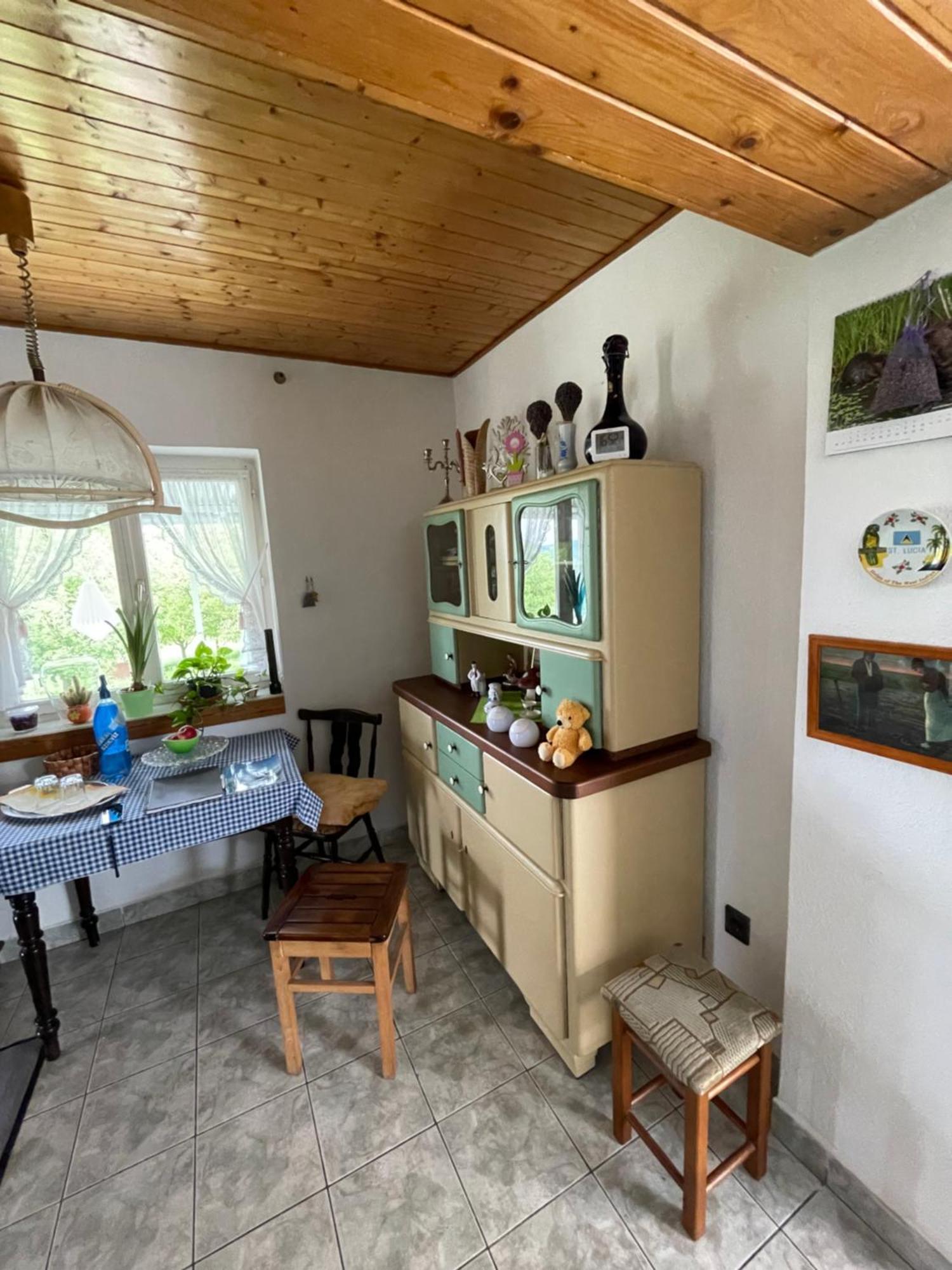 Stupa-Rezi-Tatika-Haz Apartment Zalaszanto Luaran gambar